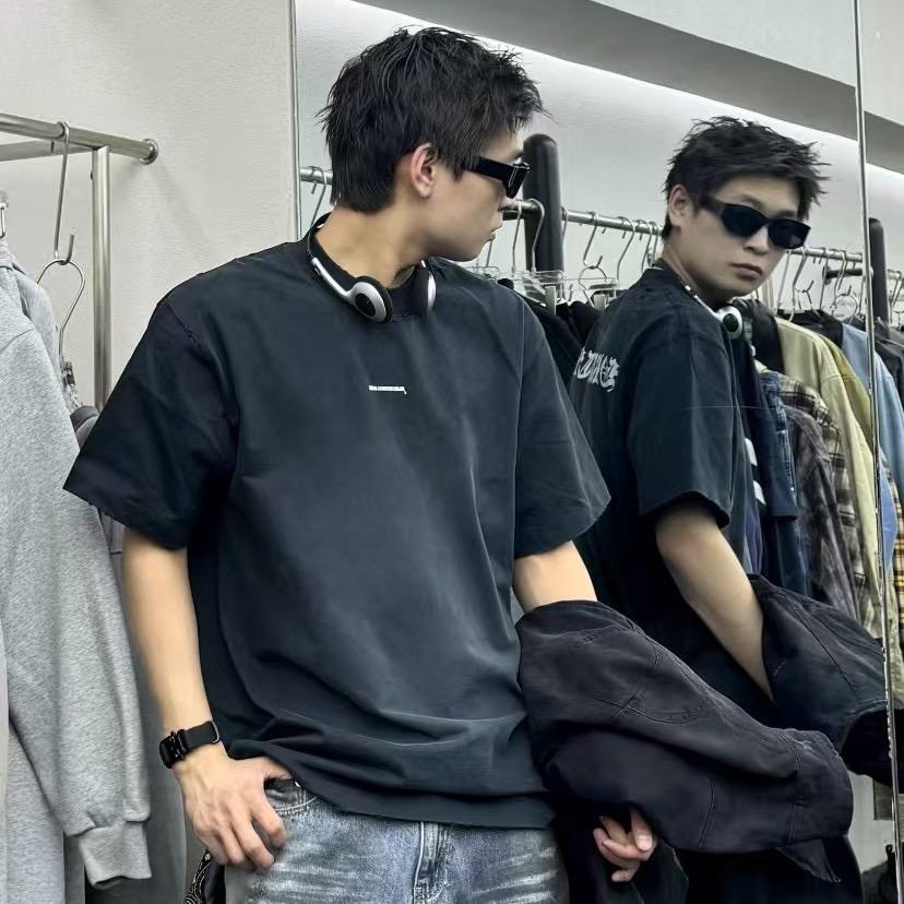 WOWO男装工厂店