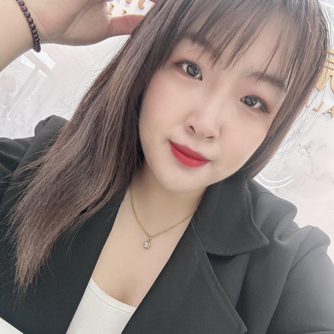 💞听ᨶ႒ᩚ说糖很甜এ⁵²º᭄এ