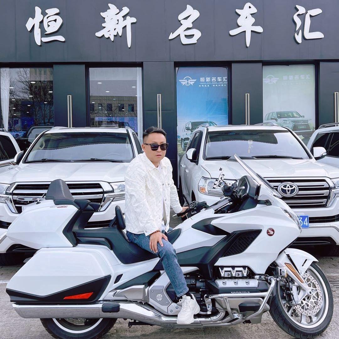 恒新名车