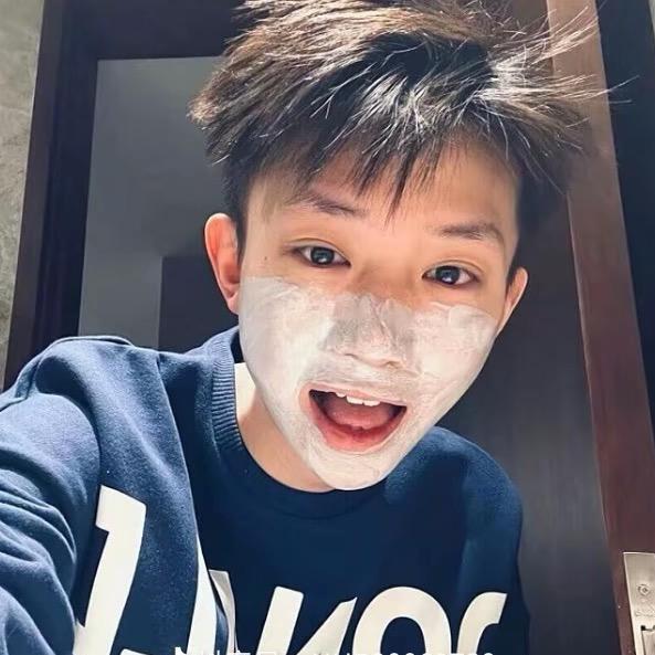 咸蛋超人🦸🏻‍♂️