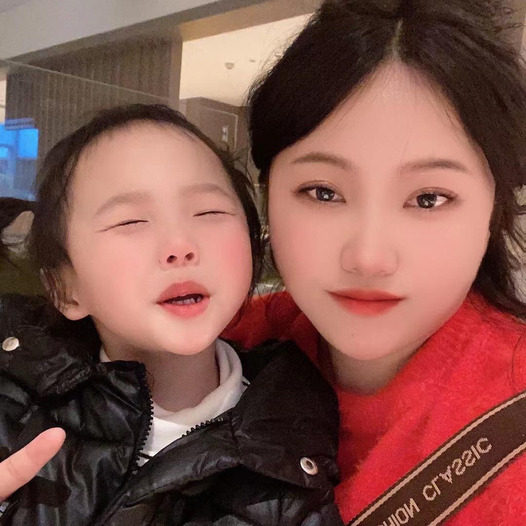 溪溪爱妈妈