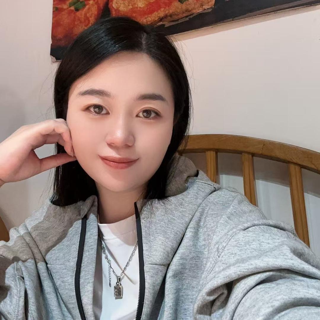 倩倩.轻奢女装（针织工厂店）