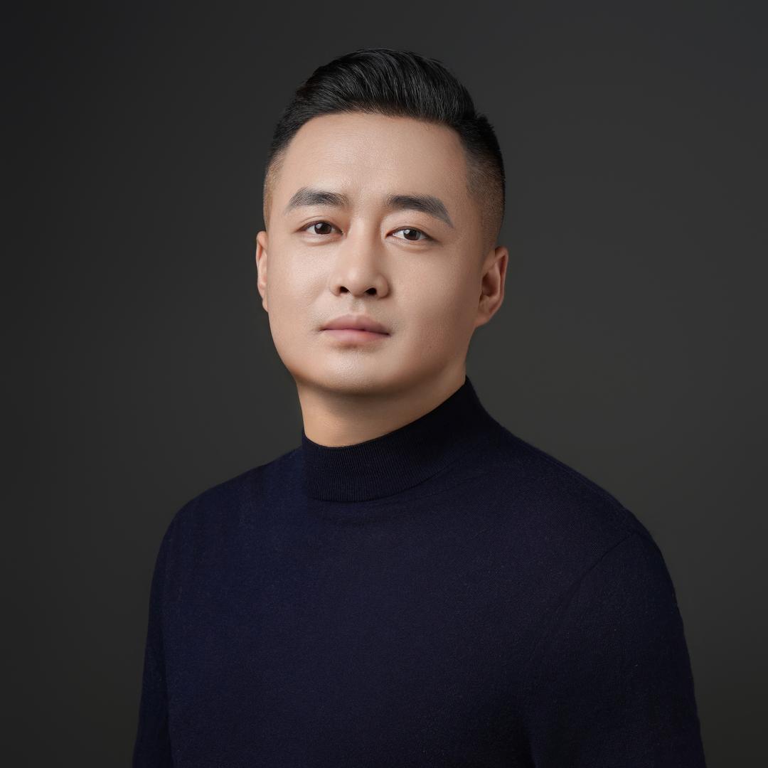 赤峰柒号车馆汽车贴膜店