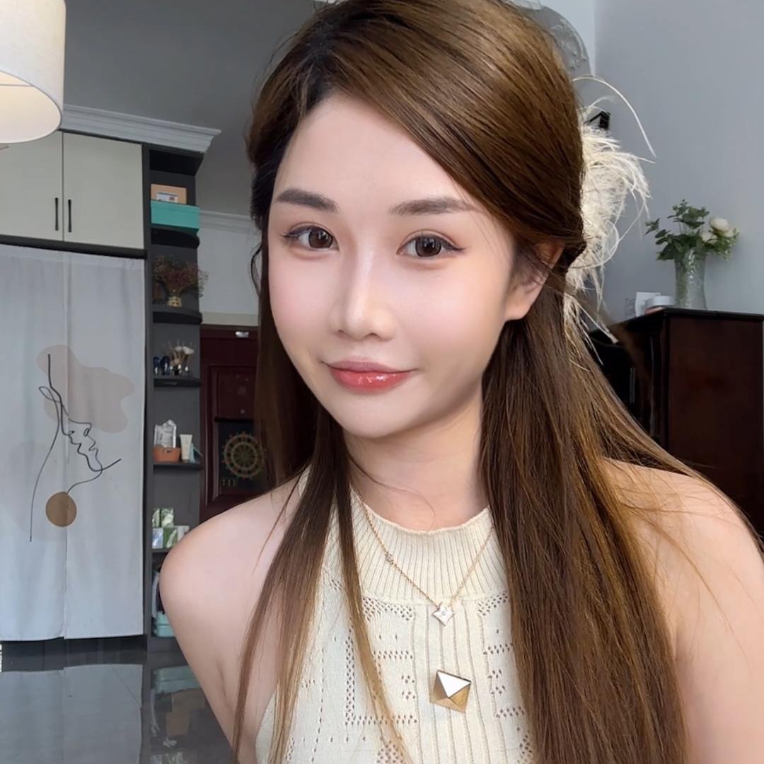 咪子又熬夜了