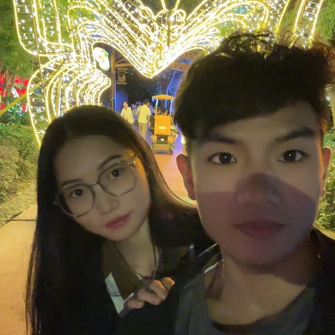 臭宝叽（见过张杰的星星）
