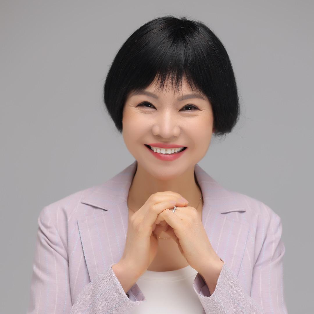 秦小雅教授