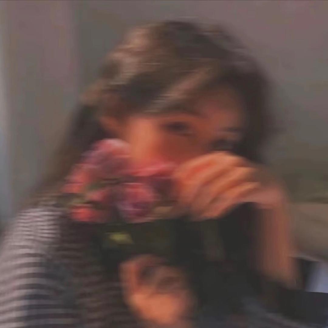 阿娜吖~