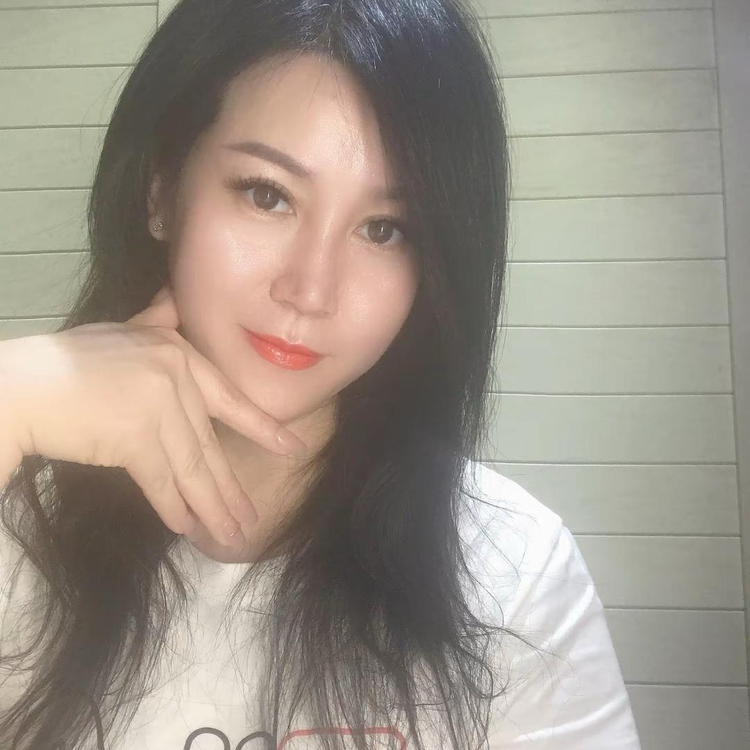 黑色玫瑰