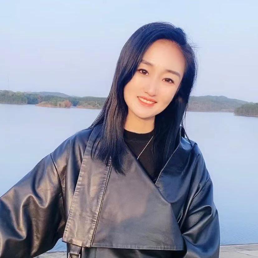 阿芝折扣女装