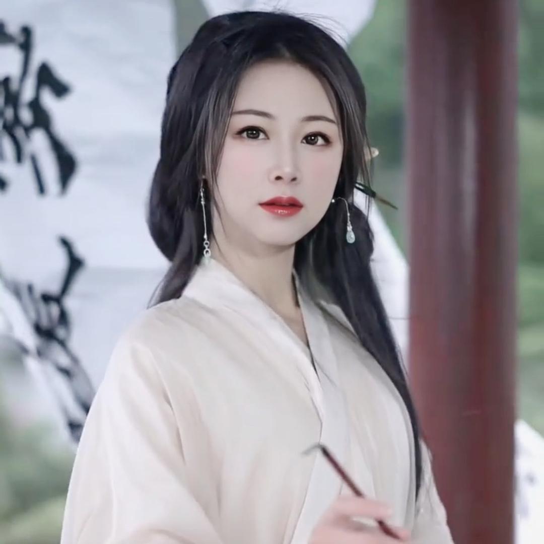 灵杰是个小太阳🌞