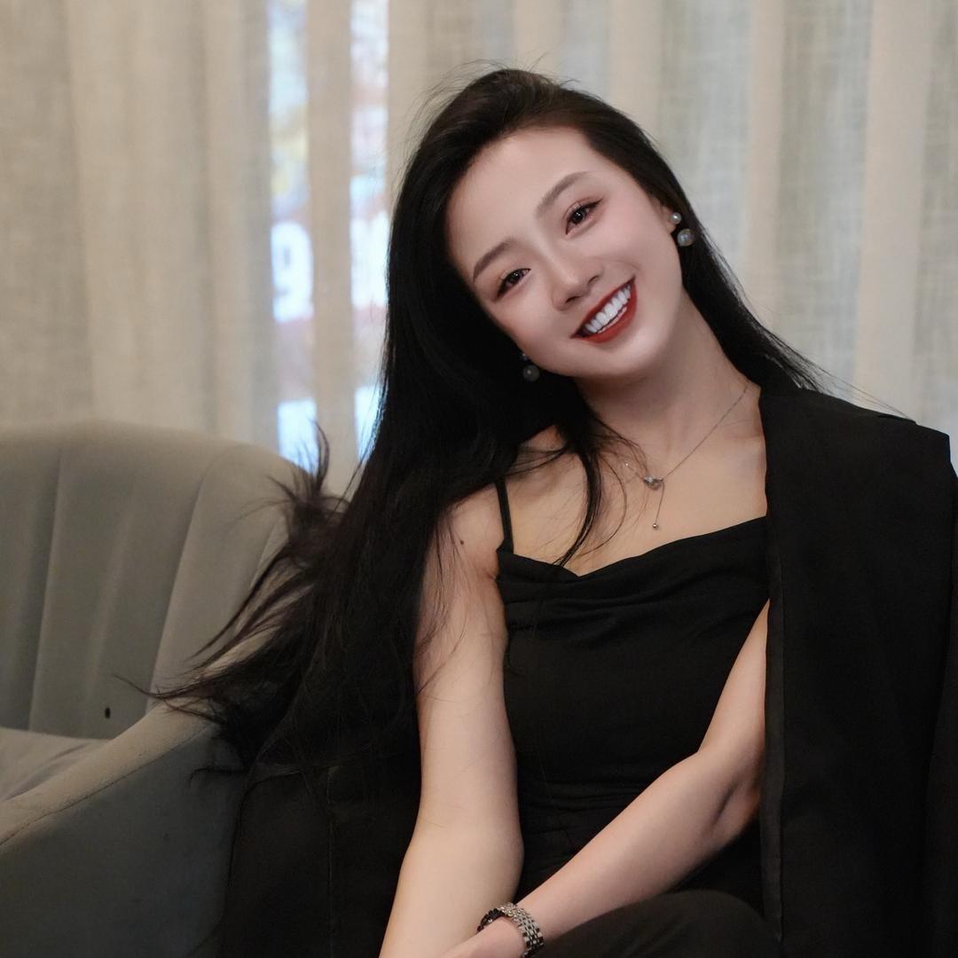 胡小小 拒绝暧昧