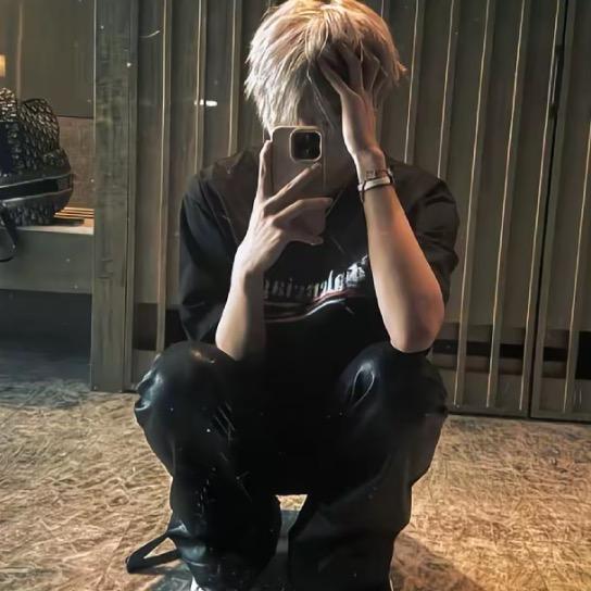 小三人设