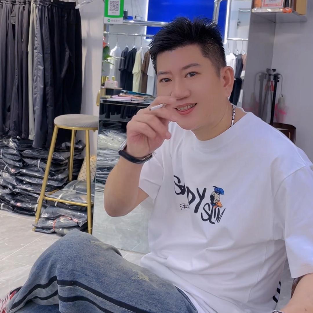 瓯海潘桥豪武服装店