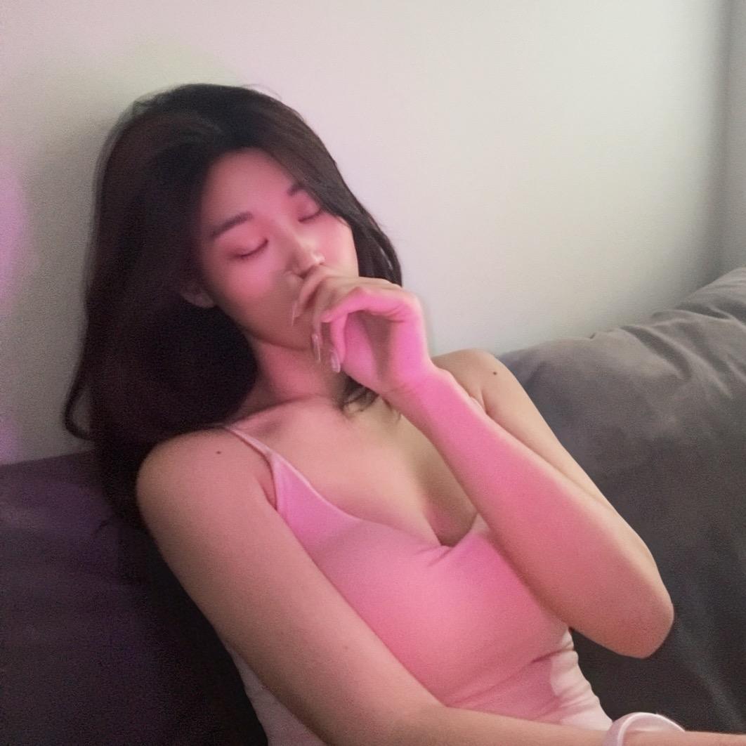 小Y