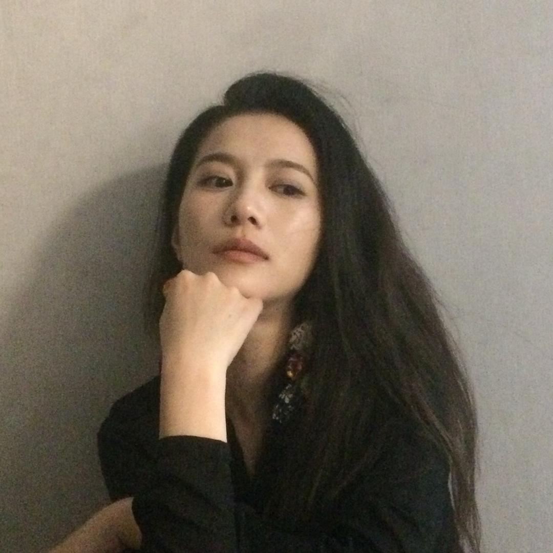 甯
