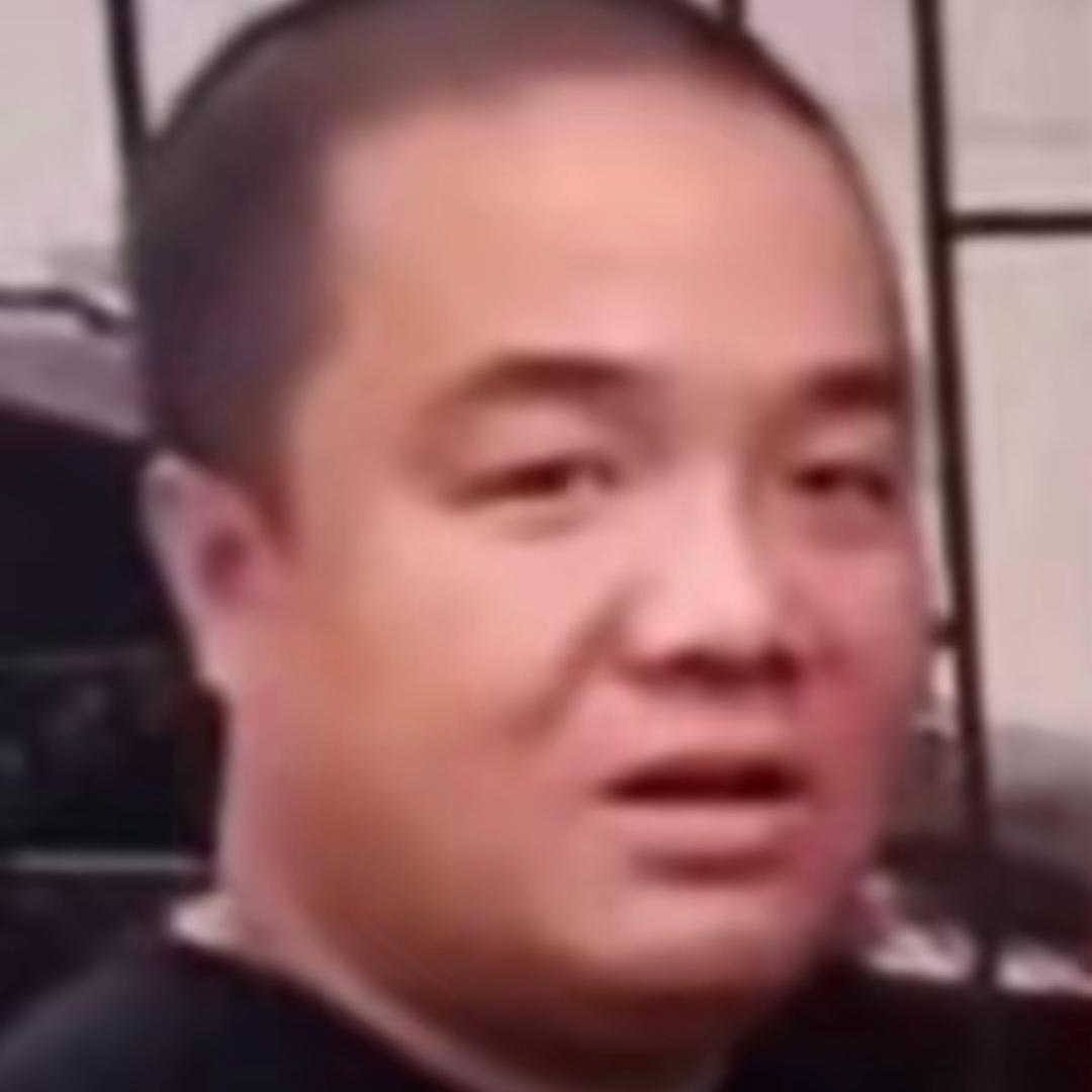 蟑螂恶霸