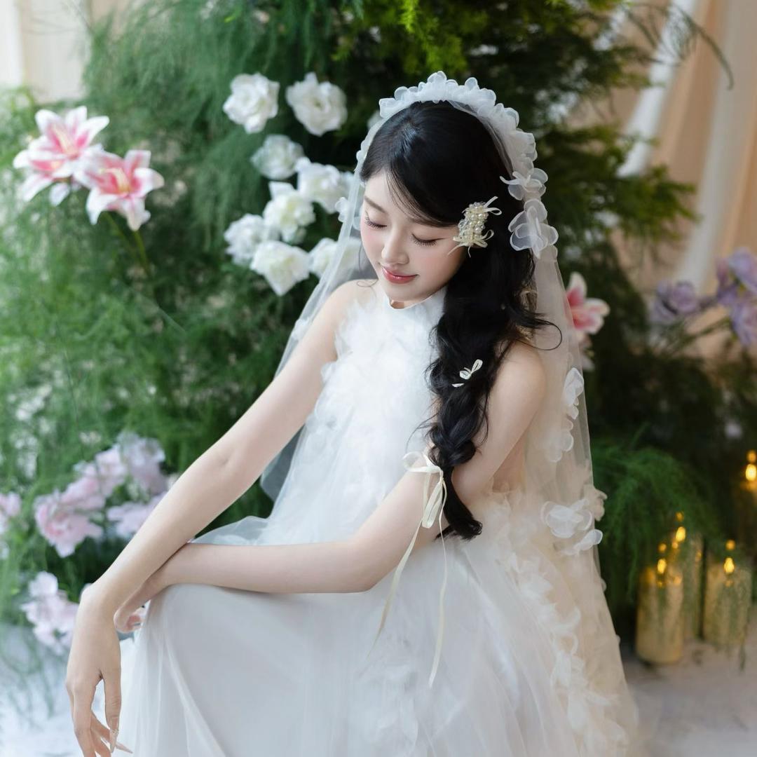 艳阳天宴会总监『客厅店』  薇薇安