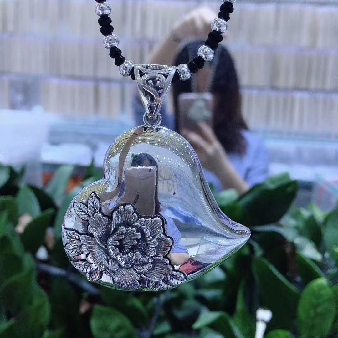 明心铭心.