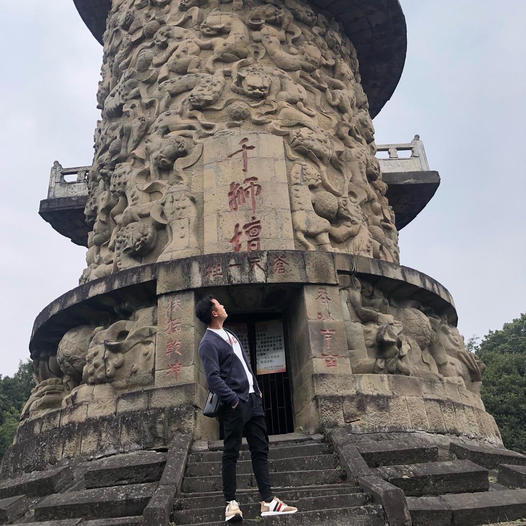 木工班小刚同学