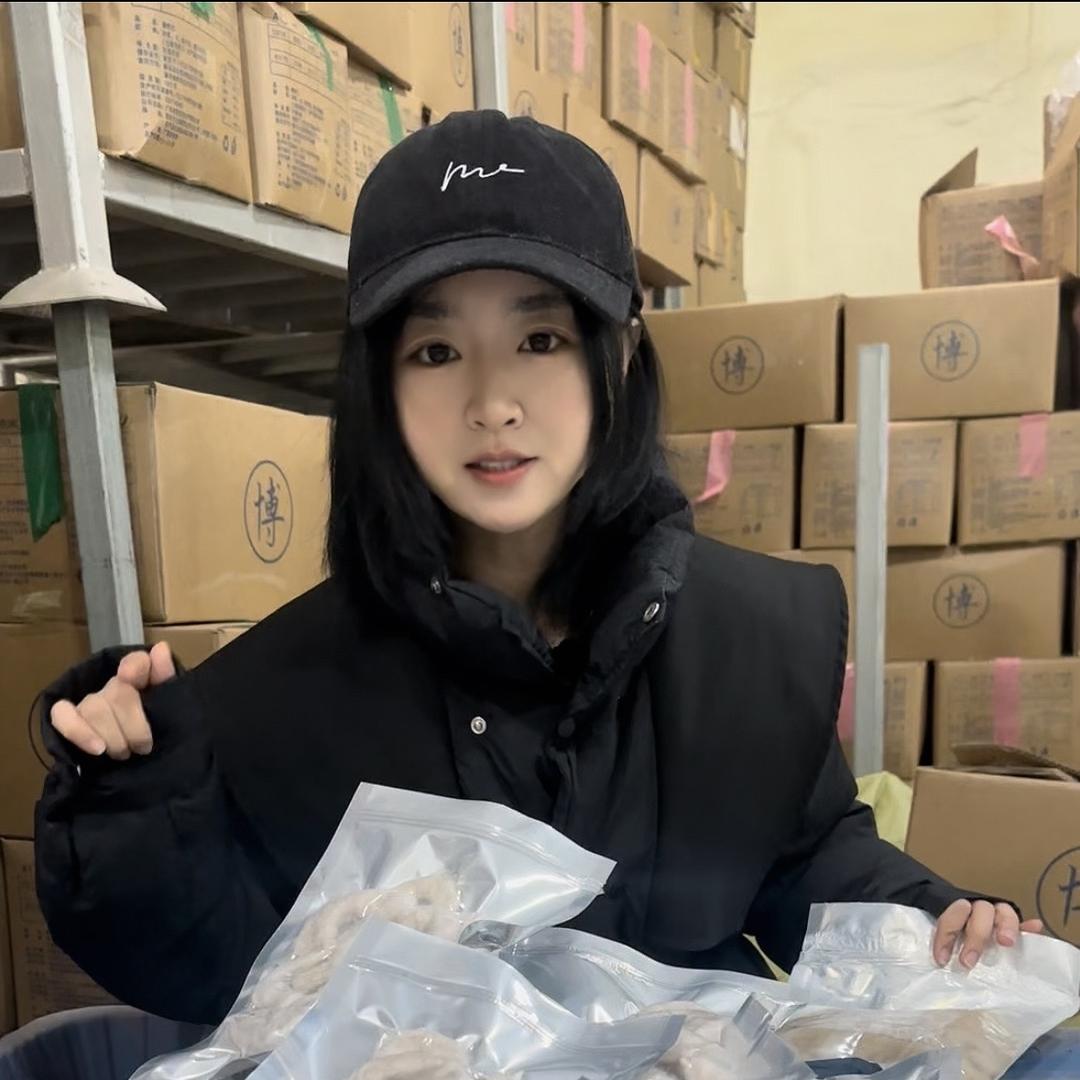 橙橙来了（周鲜姑）