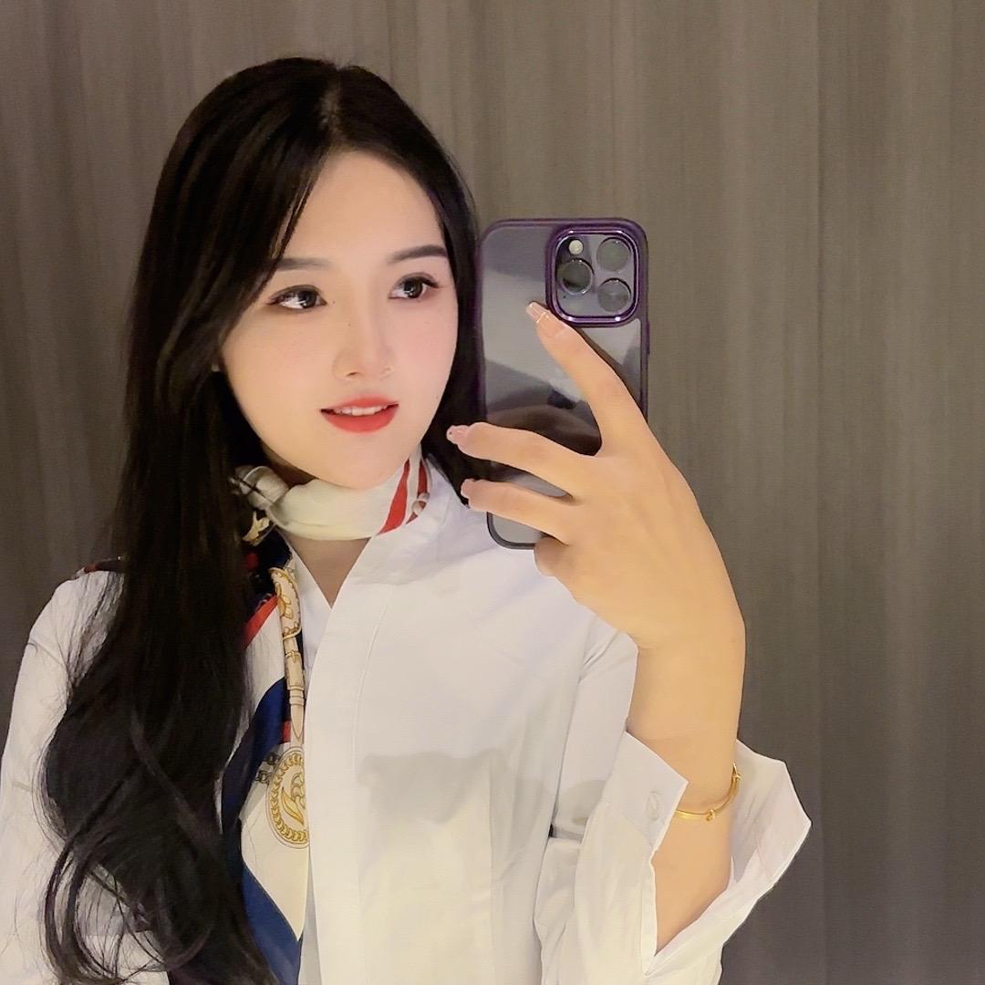 小杨同学 .