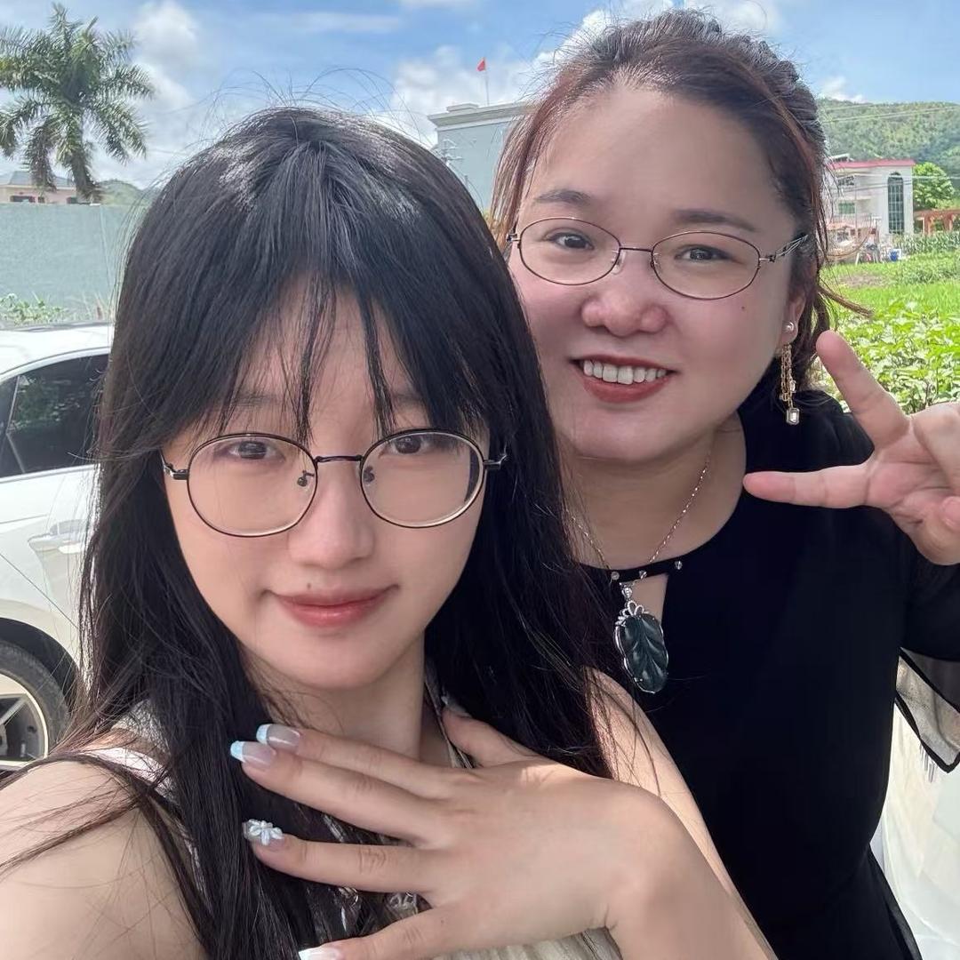 小敏婆婆日常生活