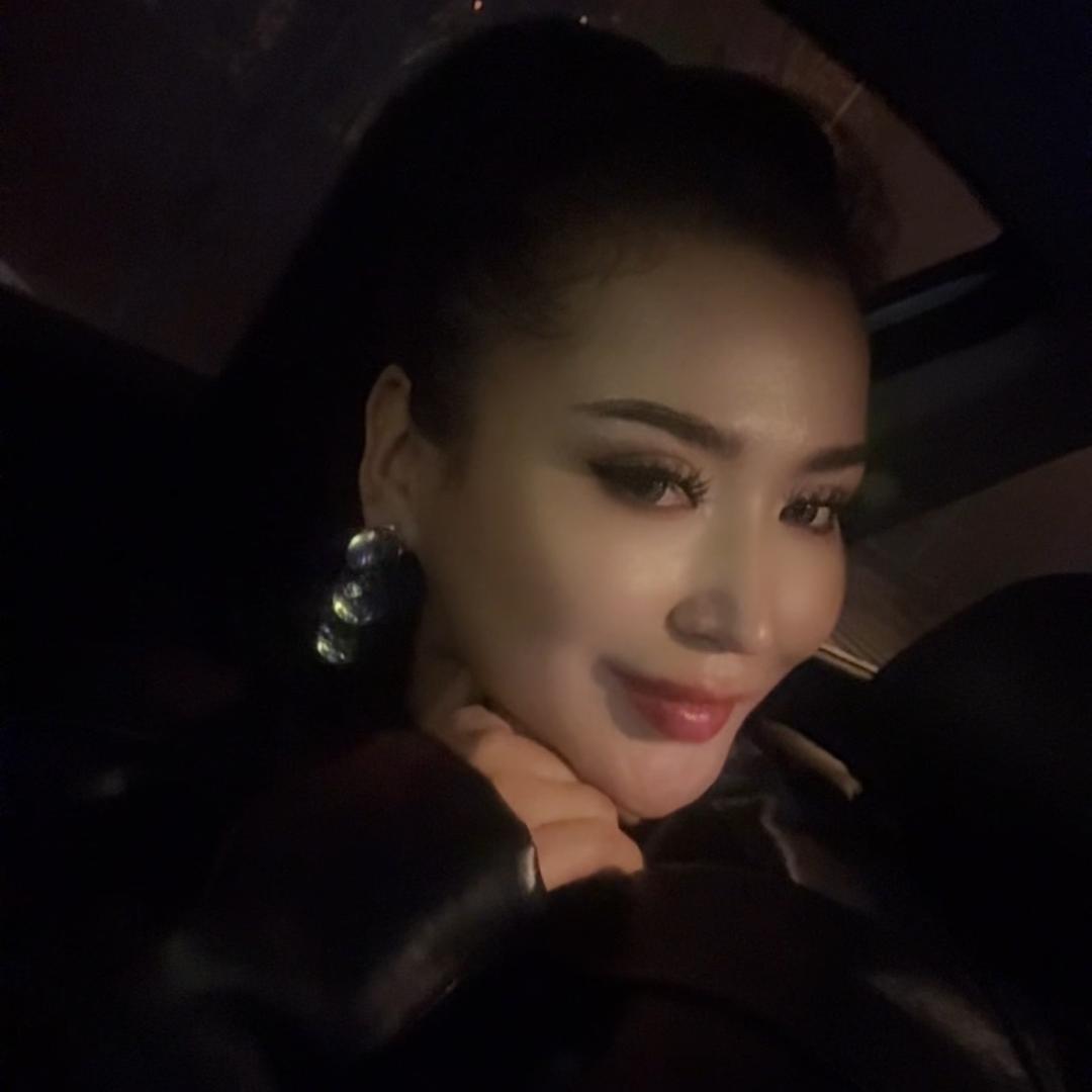 AY ·阿丫