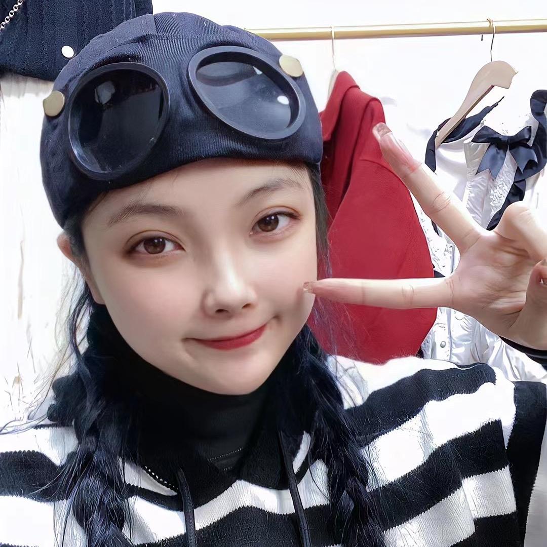 妮小姐胖墩墩