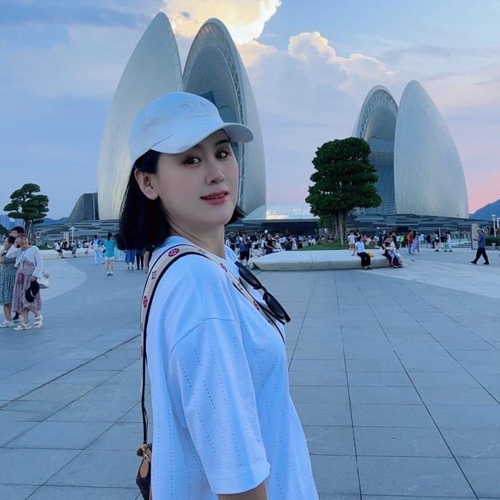 栖栖念