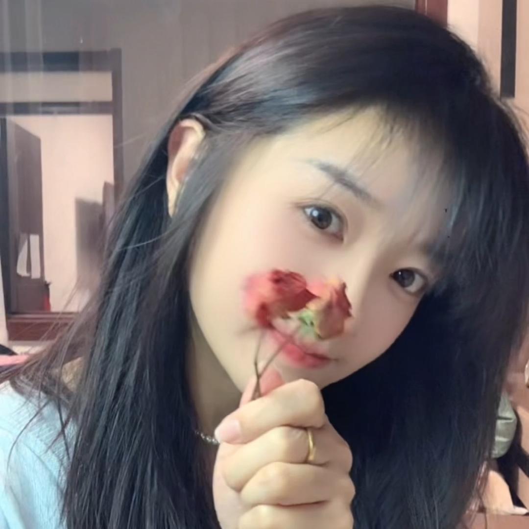 Irene_露璐