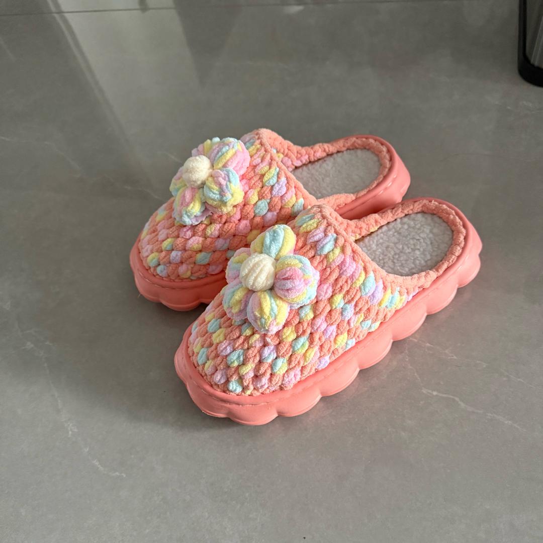 小妹玩毛线🧶