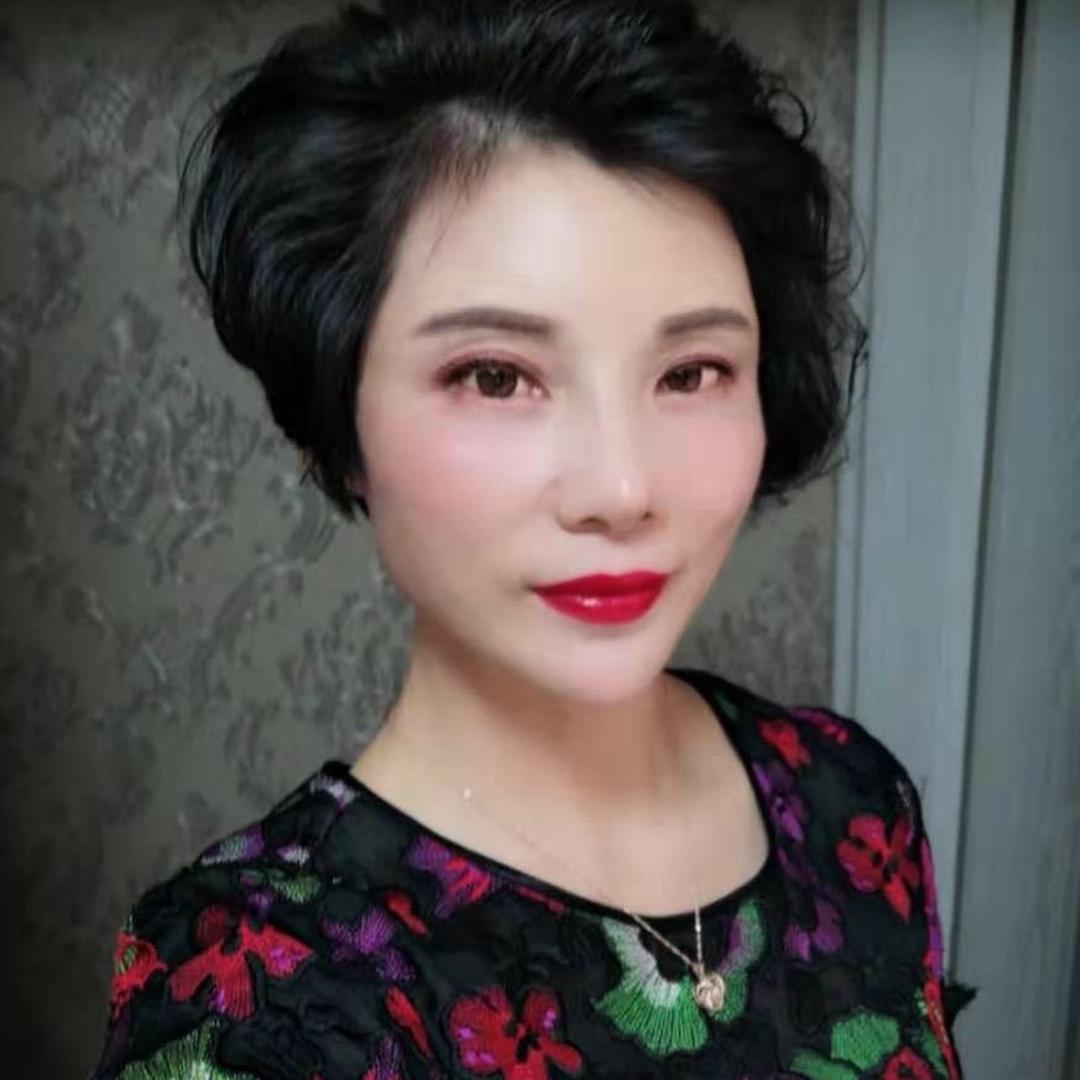 小宝姐（上午10:10分)