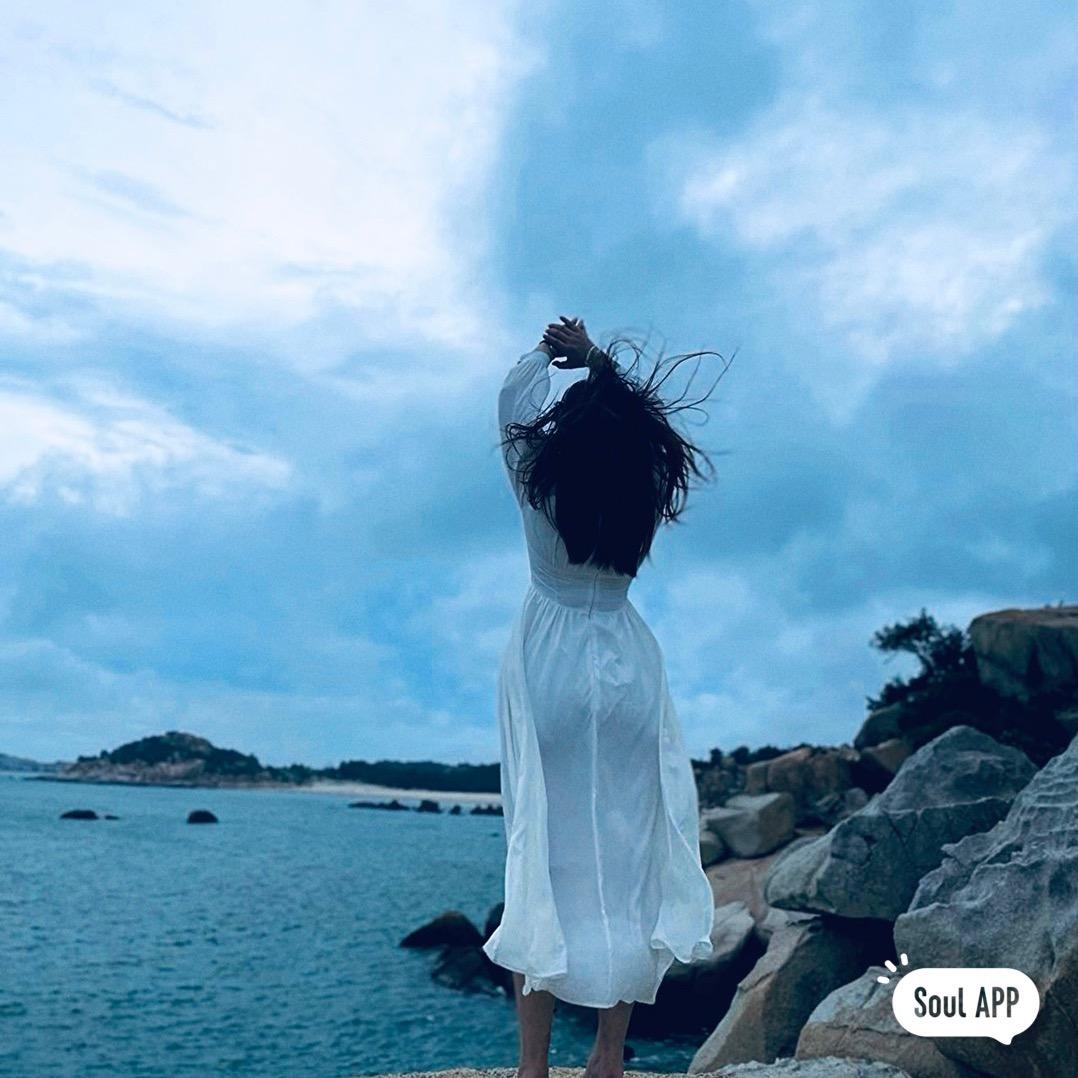 武汉美业-潘简兮