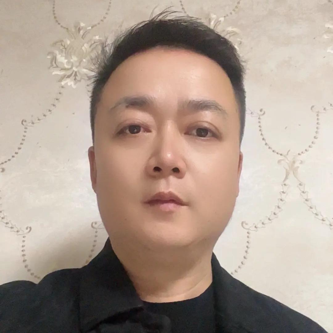董卫军
