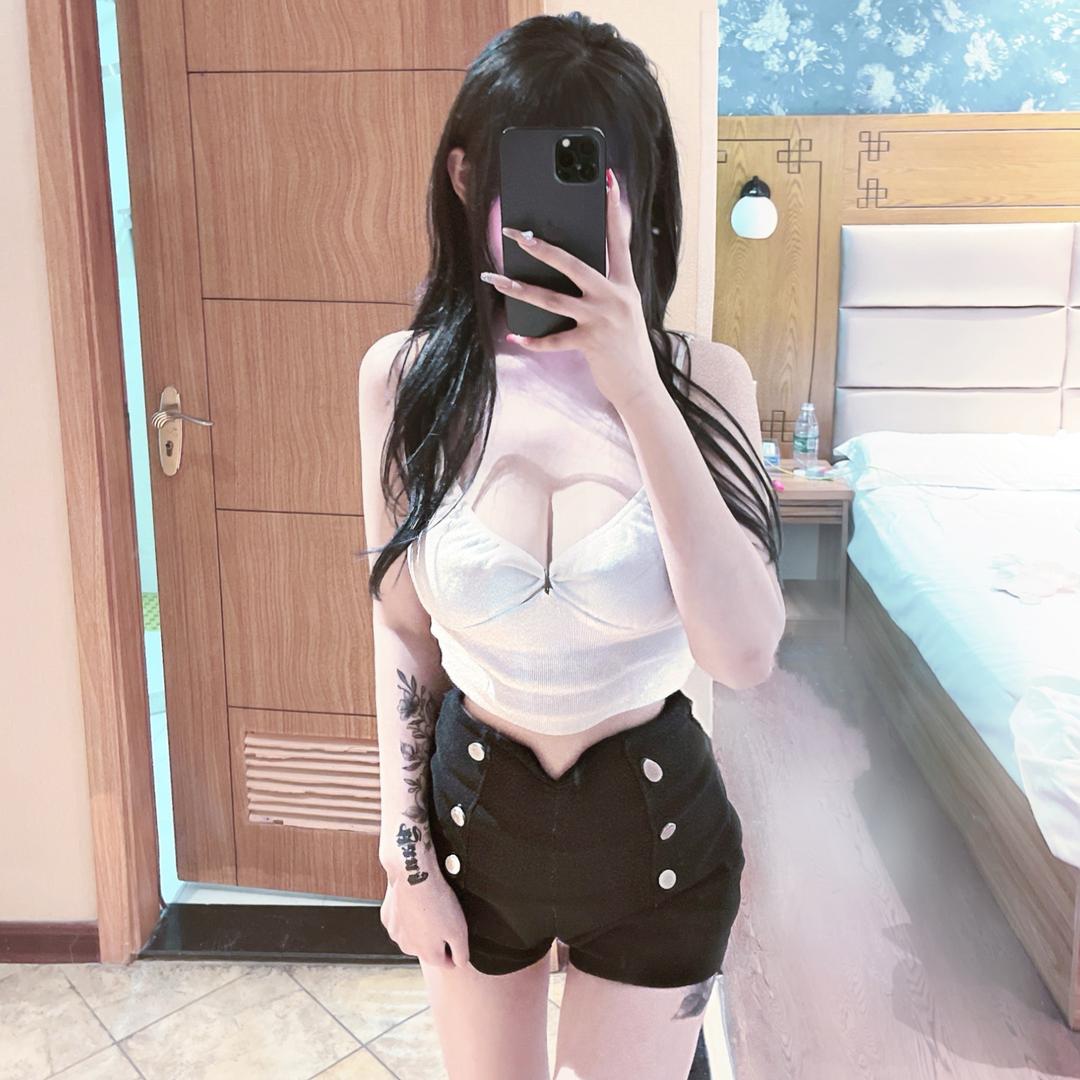 绿树电竞子兮