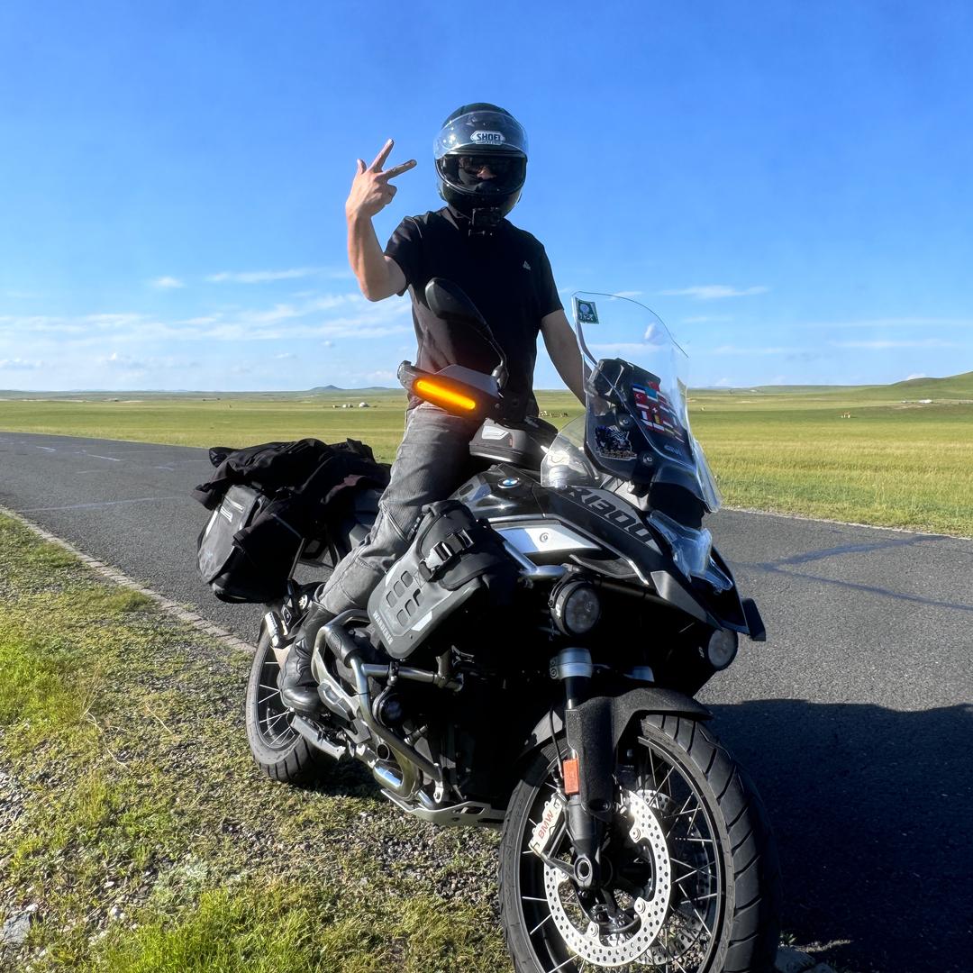 励志🏍️