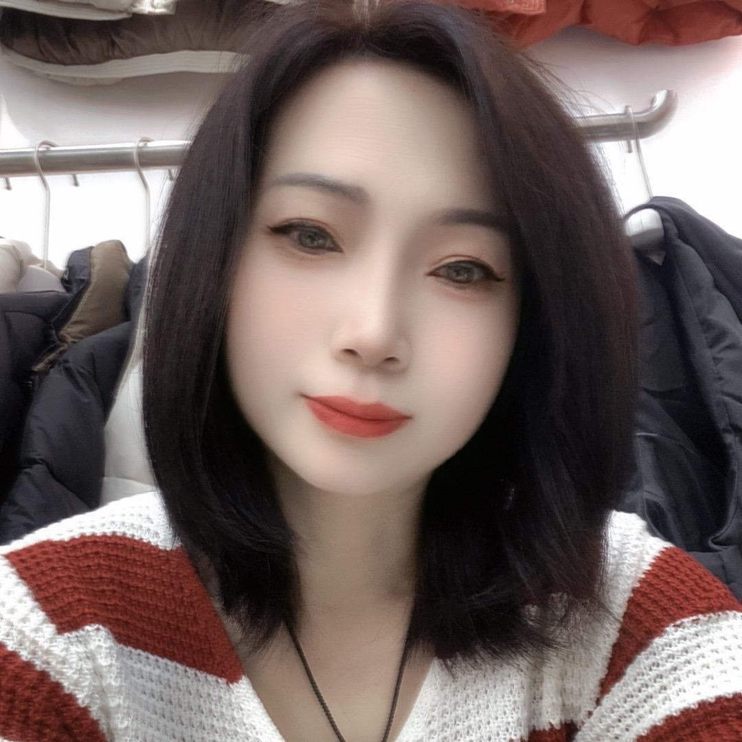 丽红服装店，，，贵阳市西南商贸城1号楼