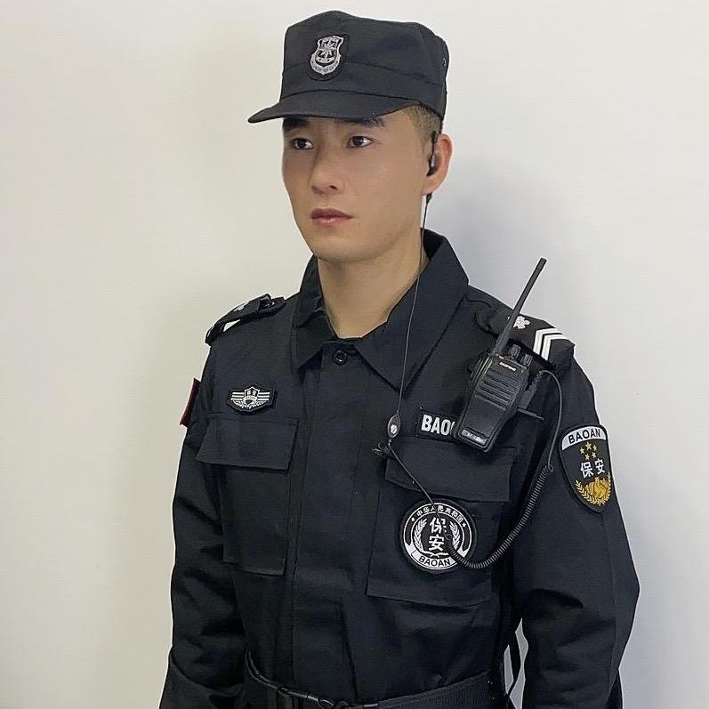 保安小哥