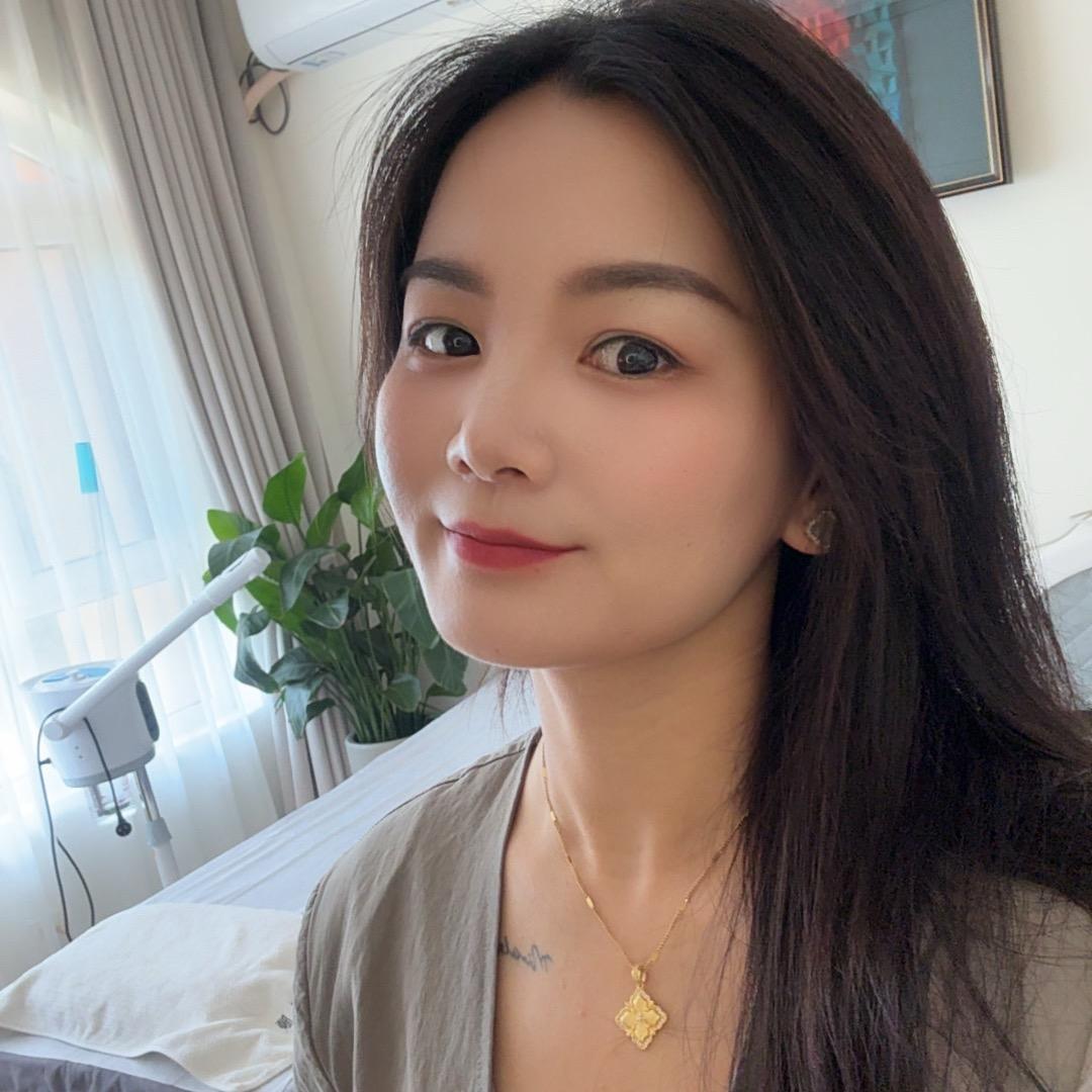 @小骨酱😽