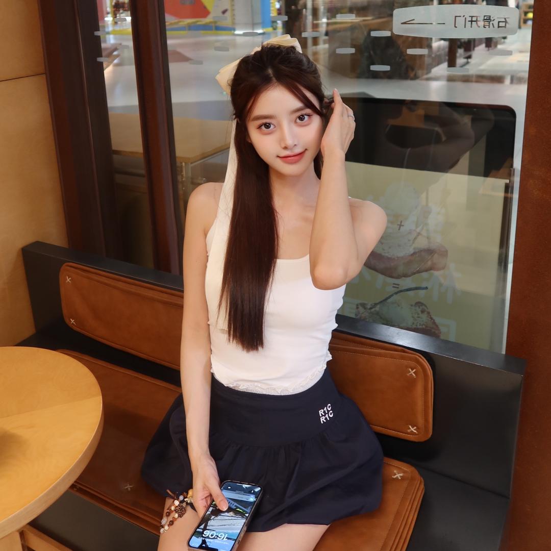 尹姿（👗在橱窗里）