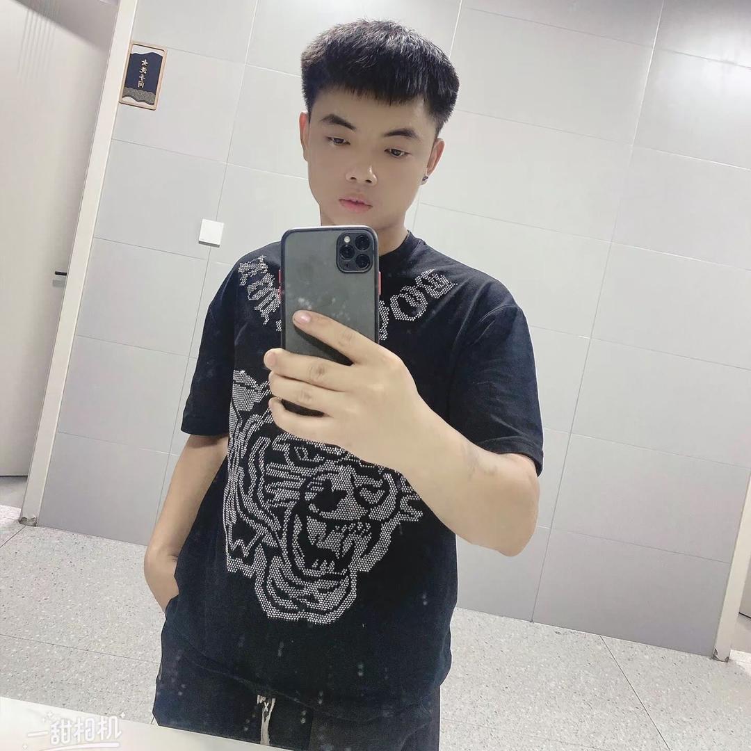 小纬（🔥东鹏演绎）🔥