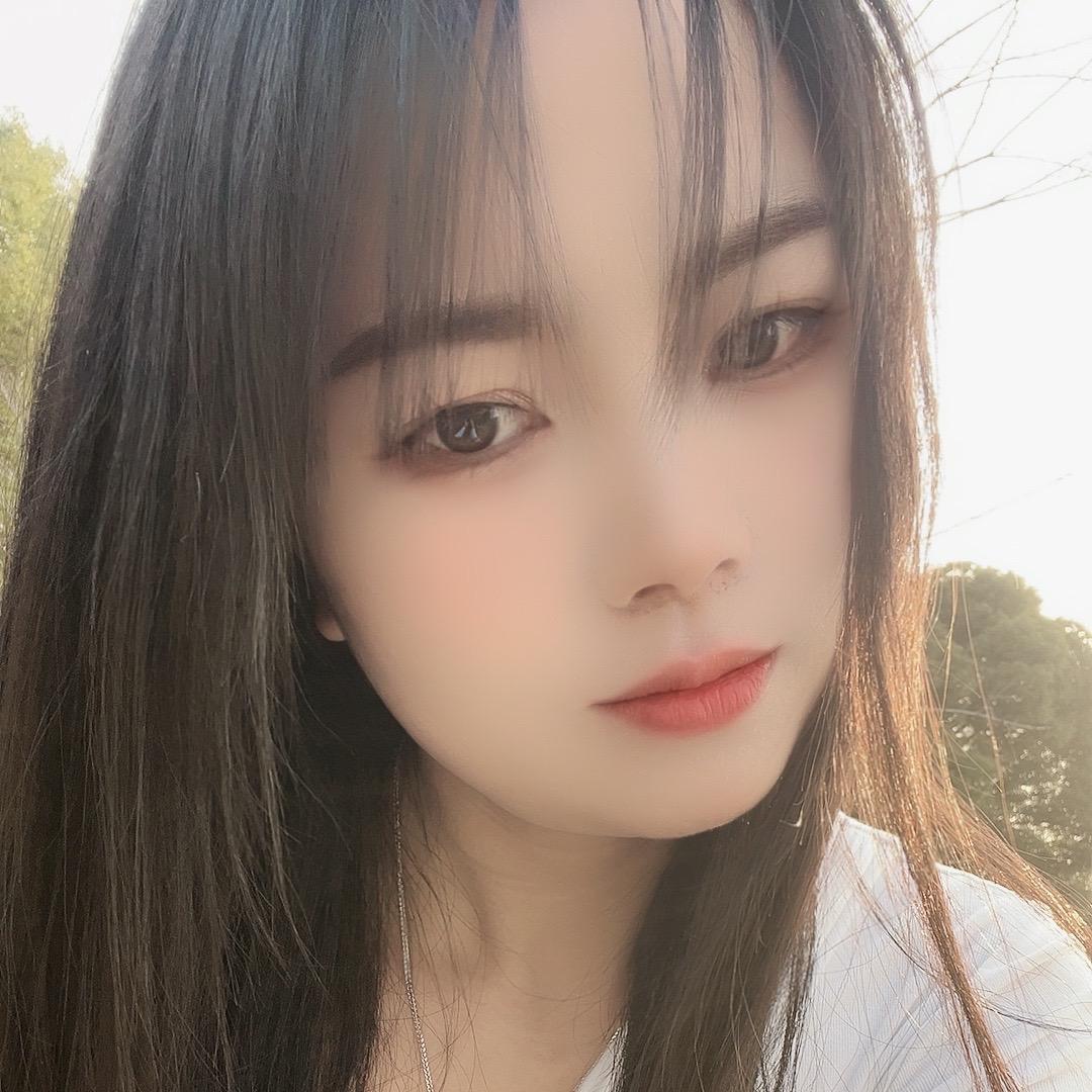 岁月无波澜🌷余生不悲欢