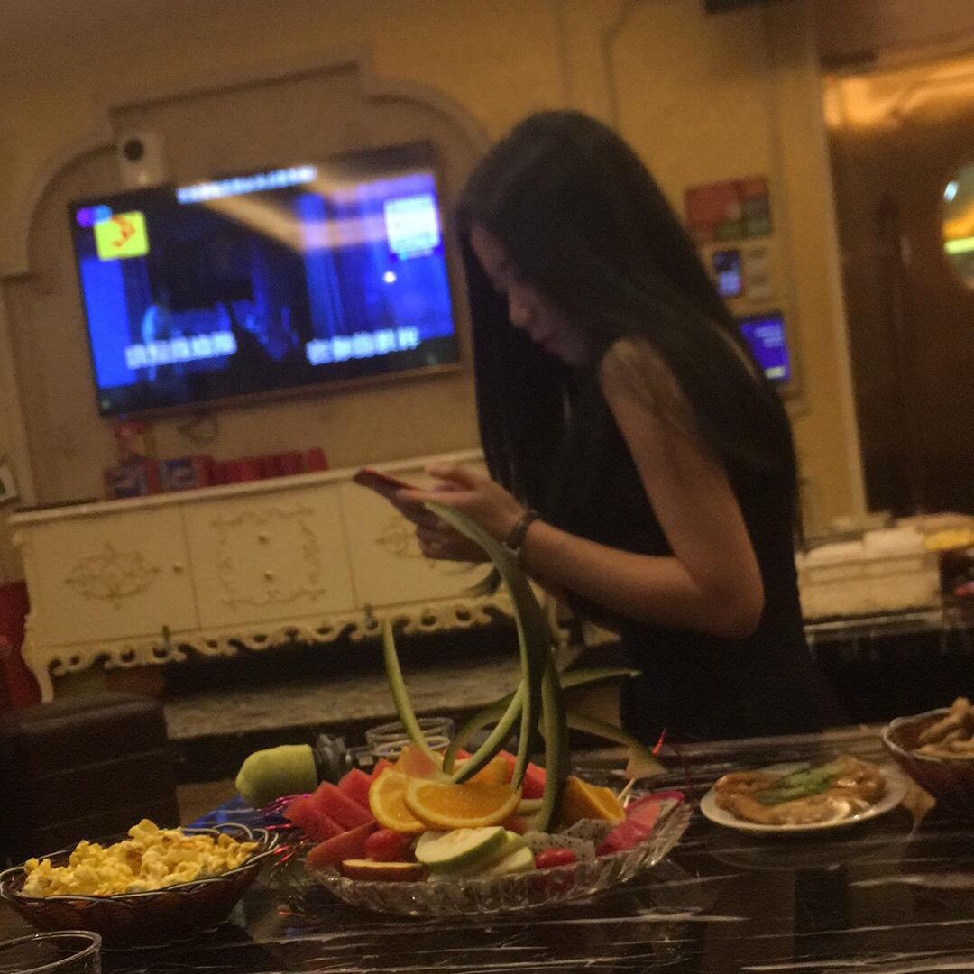 能打倒我的一直在打我