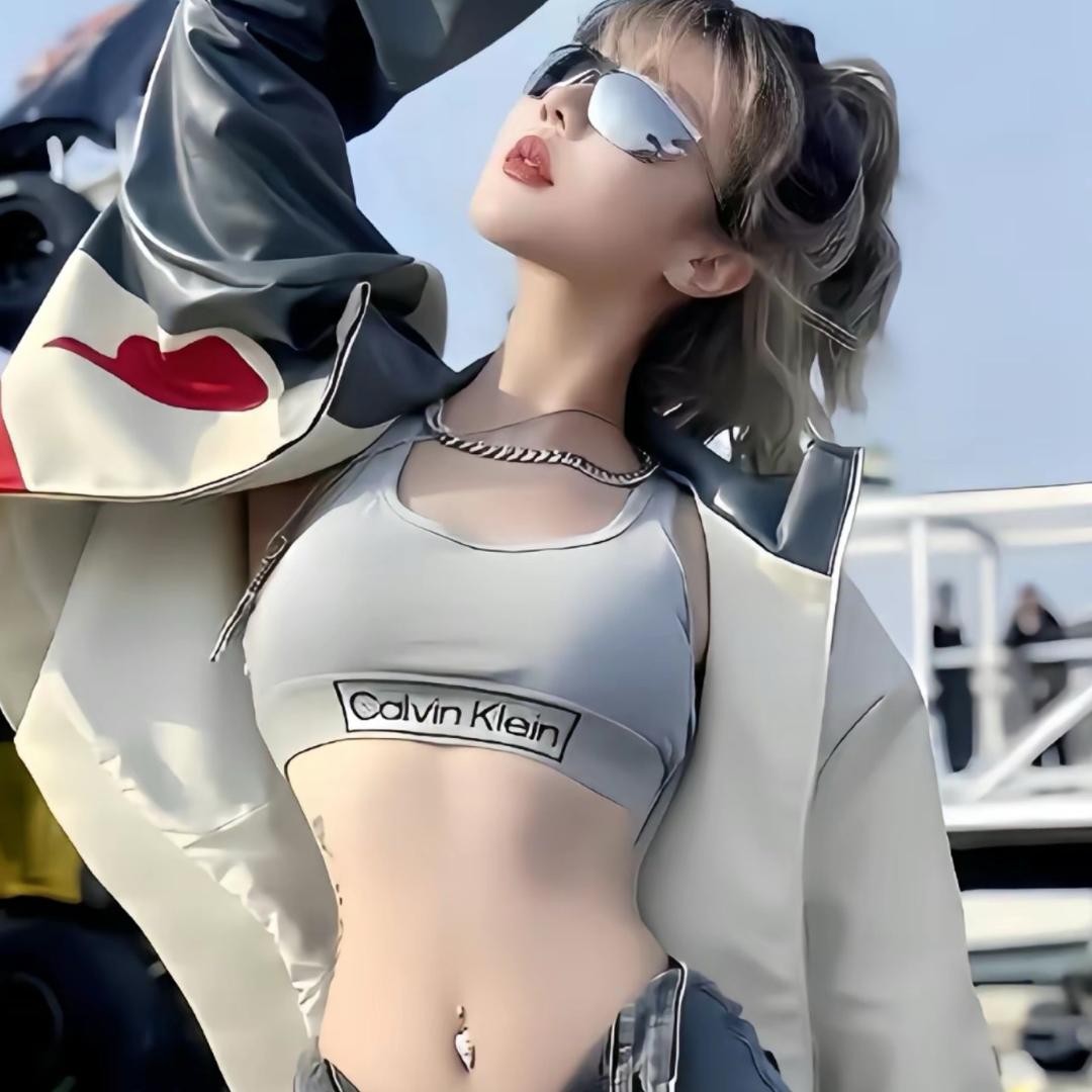 弹幕游戏（阿龙）