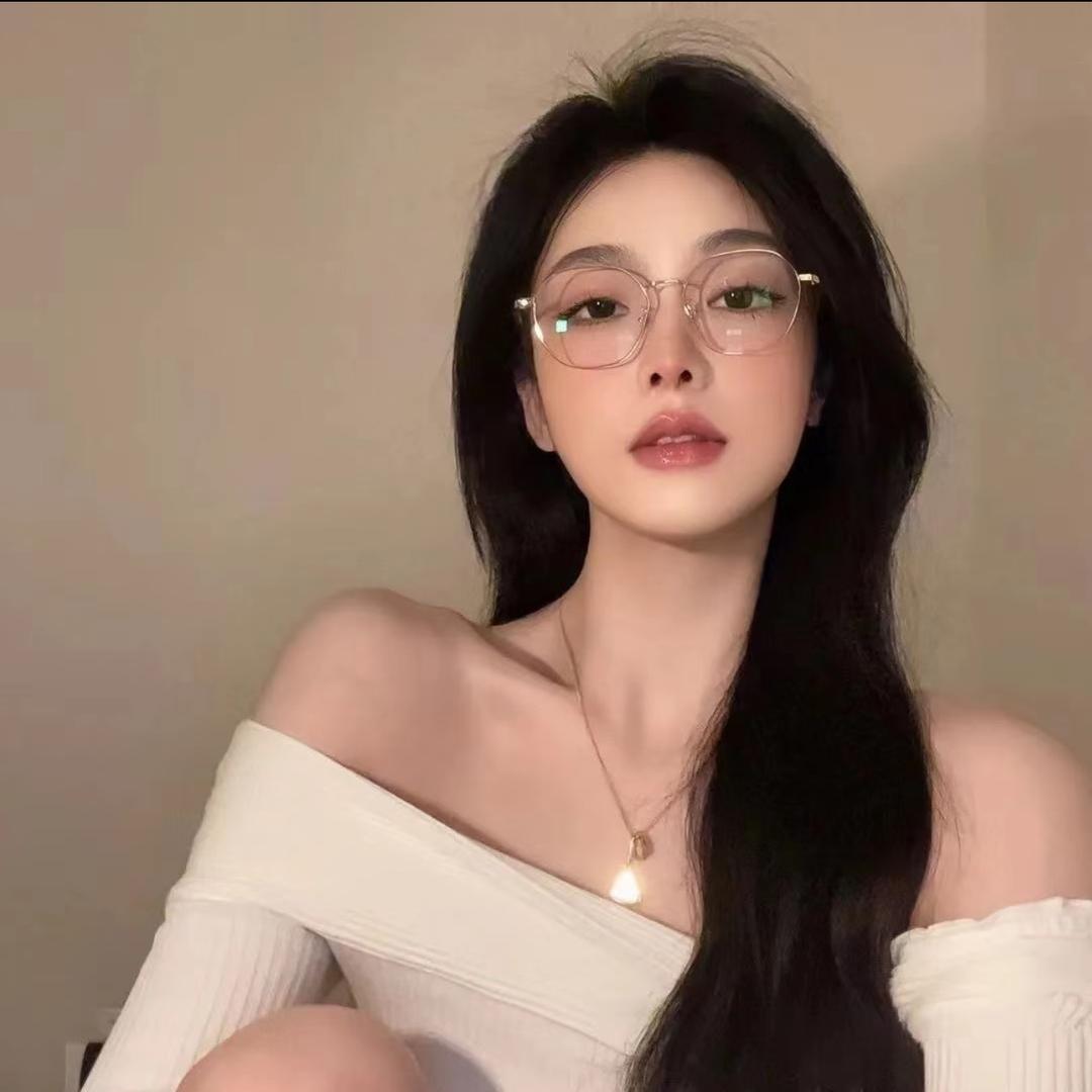 一闪一闪亮婧婧