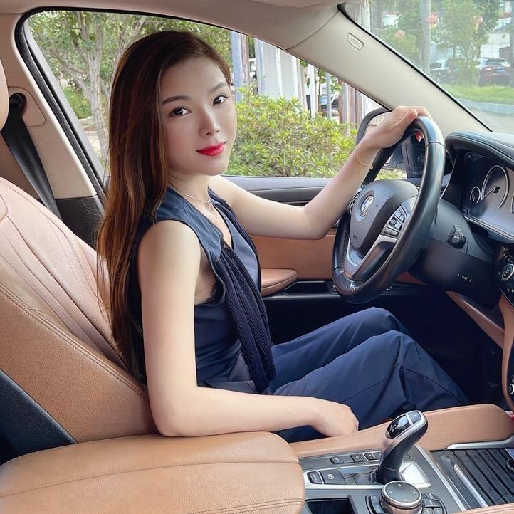 深圳涛姐半价二手车