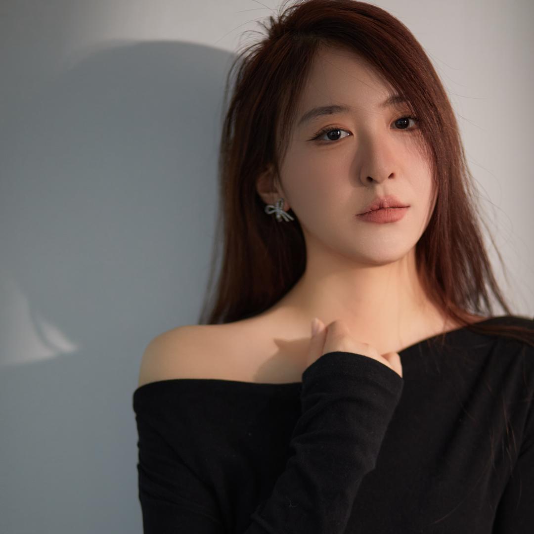 伊琏美学化妆师-璐璐