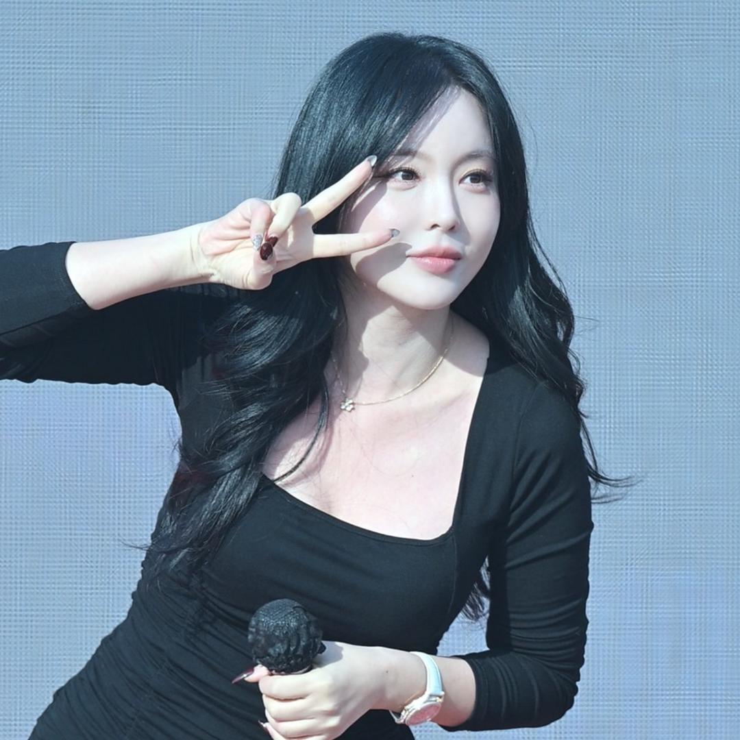 洪真英《홍진영》