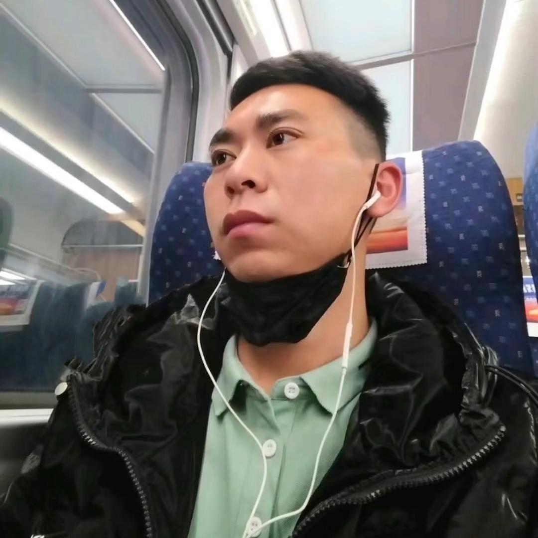 李kk同学