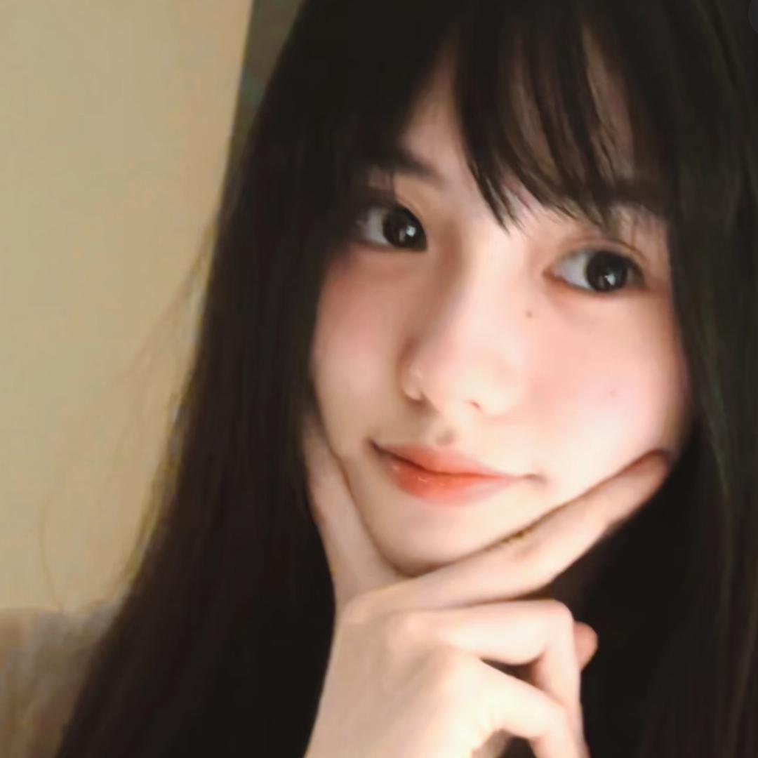夏秋.